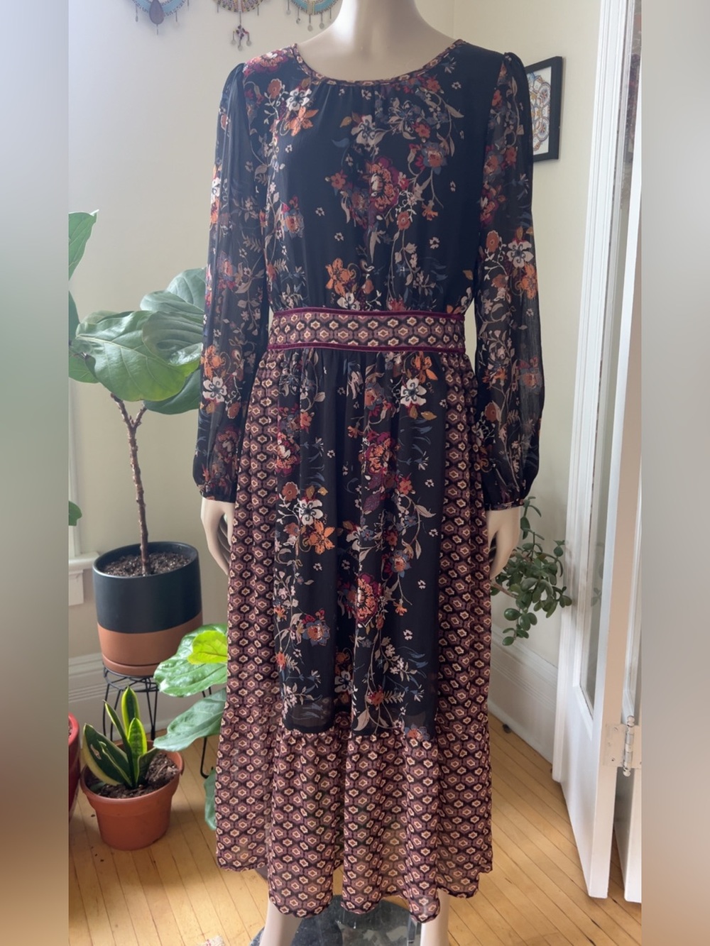 Mystree Floral Boho Midi Dress Long Sleeve Mixed Print Size Small